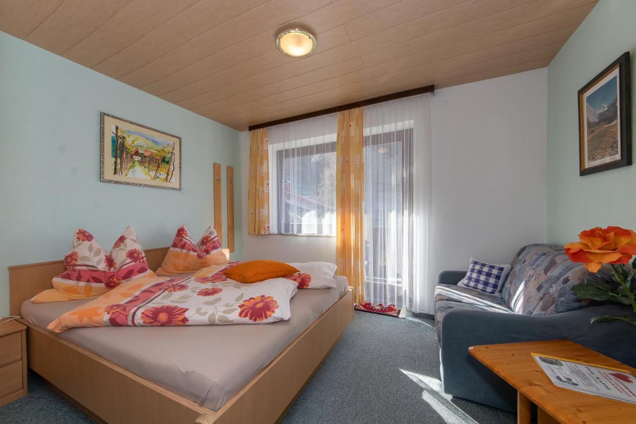 Fruehstuecks- Pension Sonnblickhof راوريس المظهر الخارجي الصورة