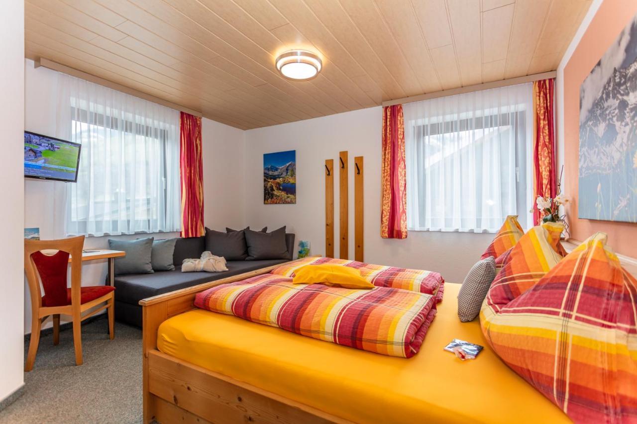 Fruehstuecks- Pension Sonnblickhof راوريس المظهر الخارجي الصورة