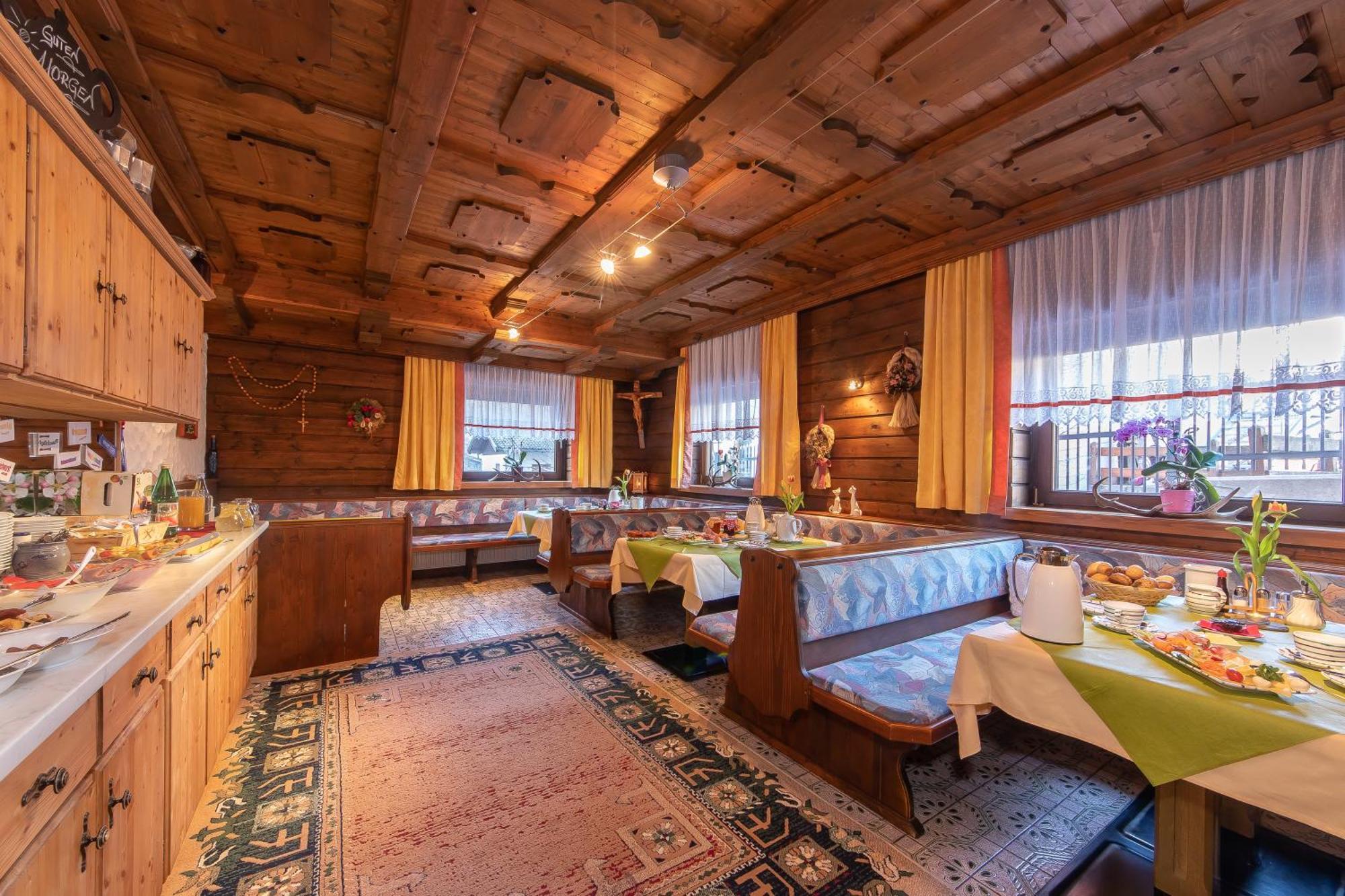 Fruehstuecks- Pension Sonnblickhof راوريس المظهر الخارجي الصورة