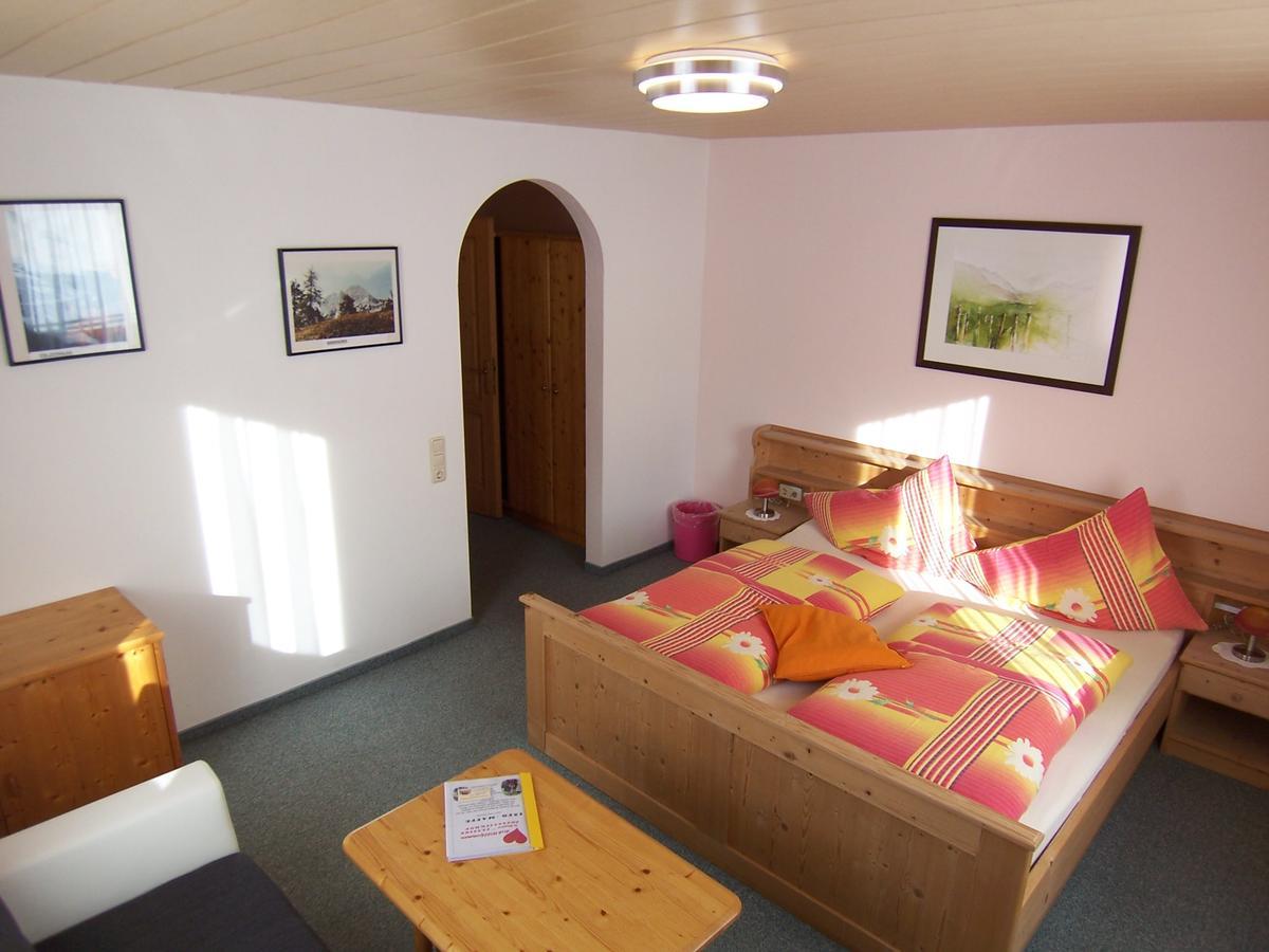 Fruehstuecks- Pension Sonnblickhof راوريس المظهر الخارجي الصورة