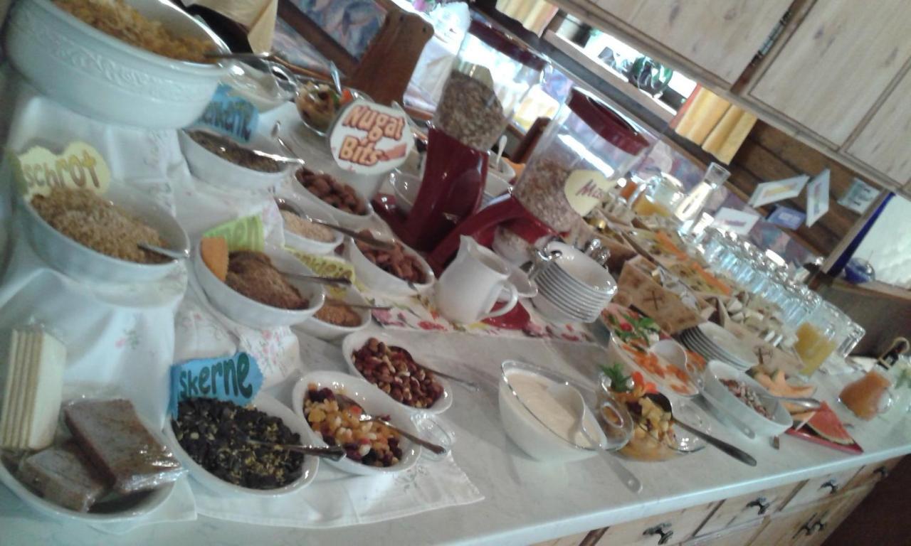 Fruehstuecks- Pension Sonnblickhof راوريس المظهر الخارجي الصورة
